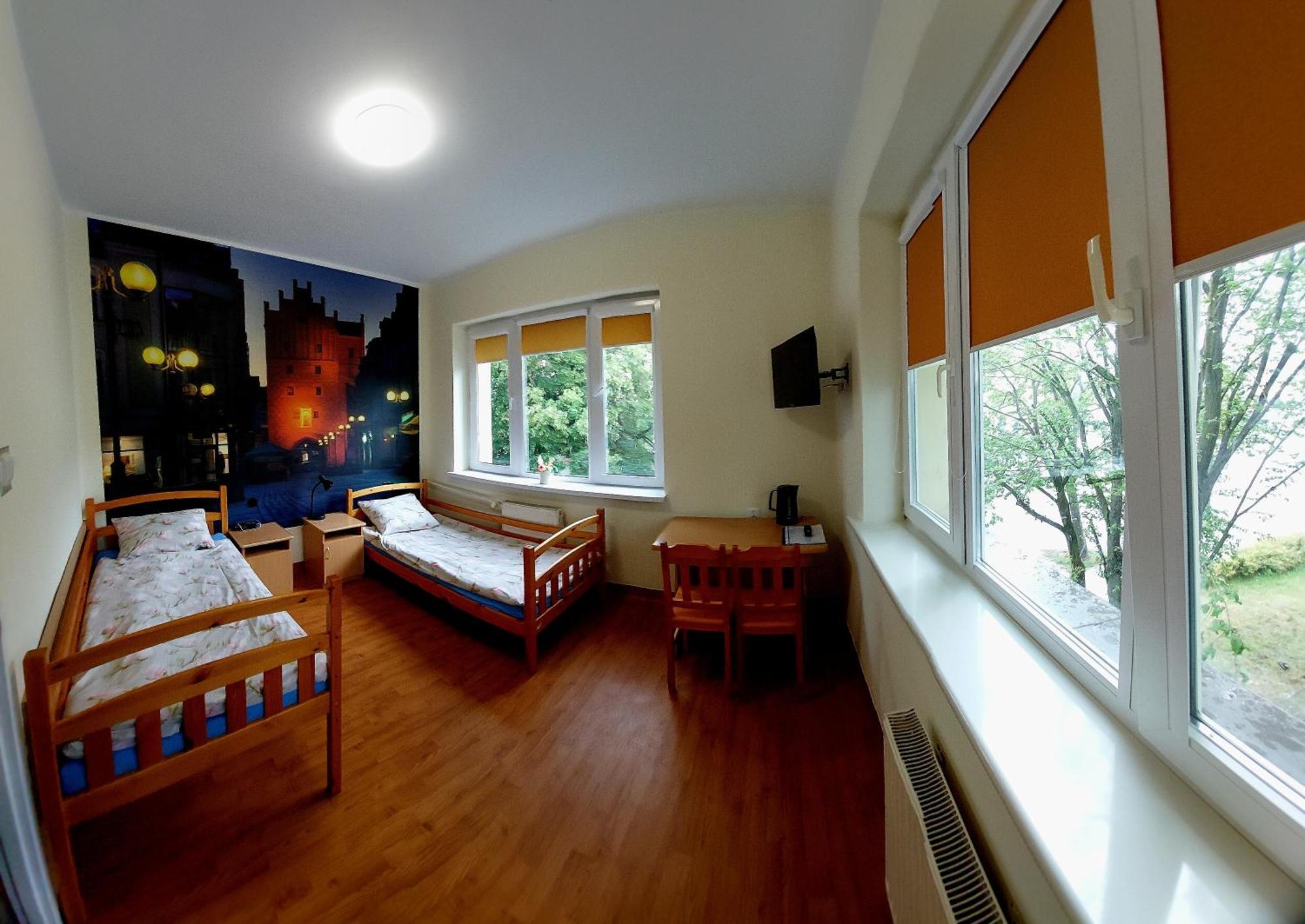 Hostel Szkolne Schronisko Mlodziezowe W Olsztynie Allenstein Exterior foto